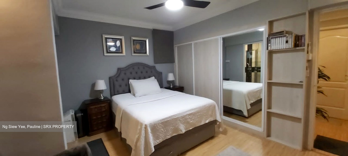 Blk 314 Jurong East Street 32 (Jurong East), HDB 5 Rooms #518044921
